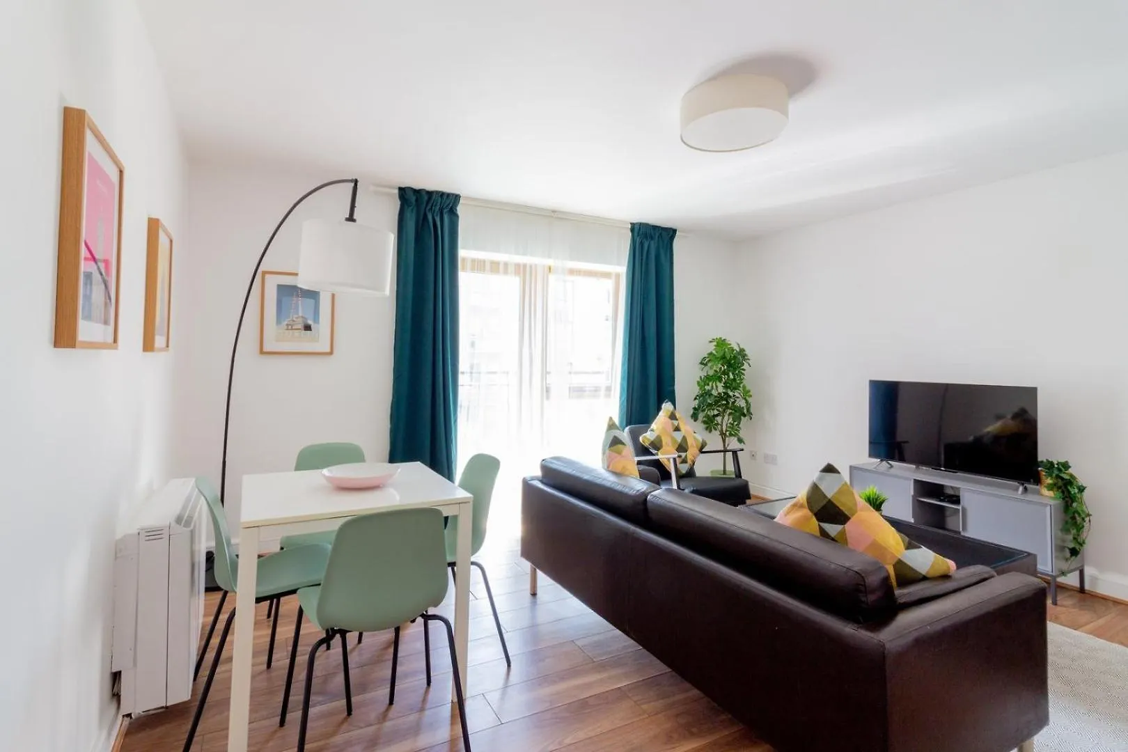 Apartamento Guestready - Modern Stay By Pheonix Park Dublin